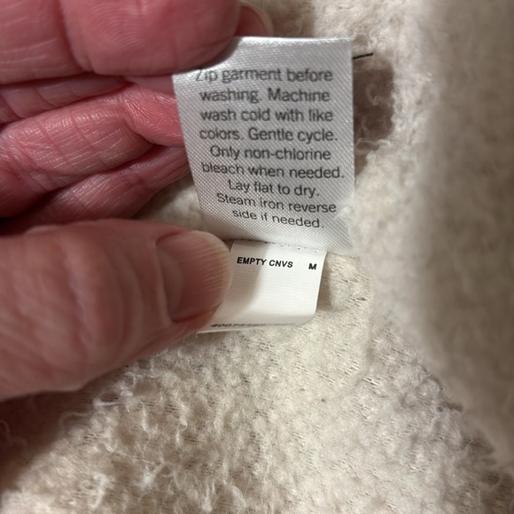 Teddy Sherpa Cream Full Zip Jacket size medium - Picture 10 of 10